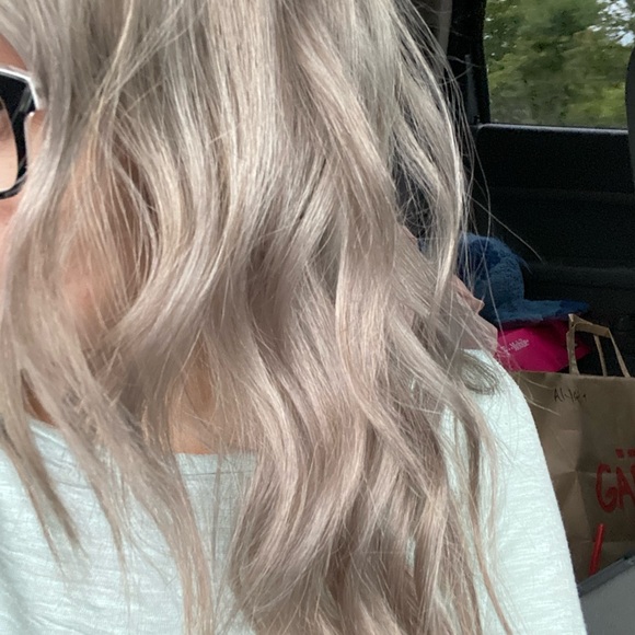 Meet your Posher, Lyss - Picture 1 of 1